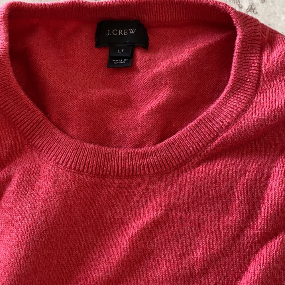 Salmon colored lightweight men’s sweater-tall